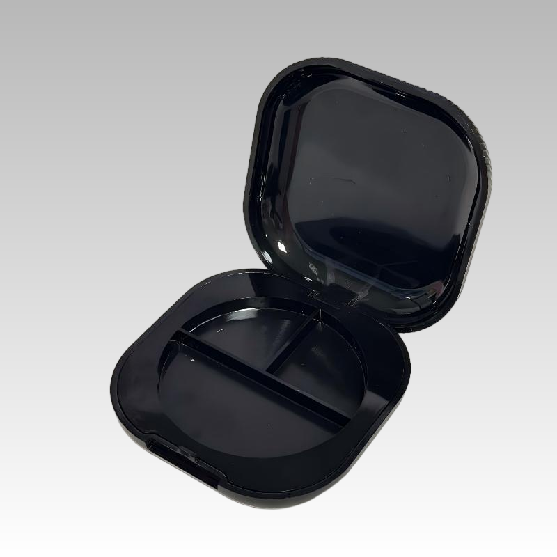 2520-3 Three-Compartment Portable Customisable Eyeshadow Palette